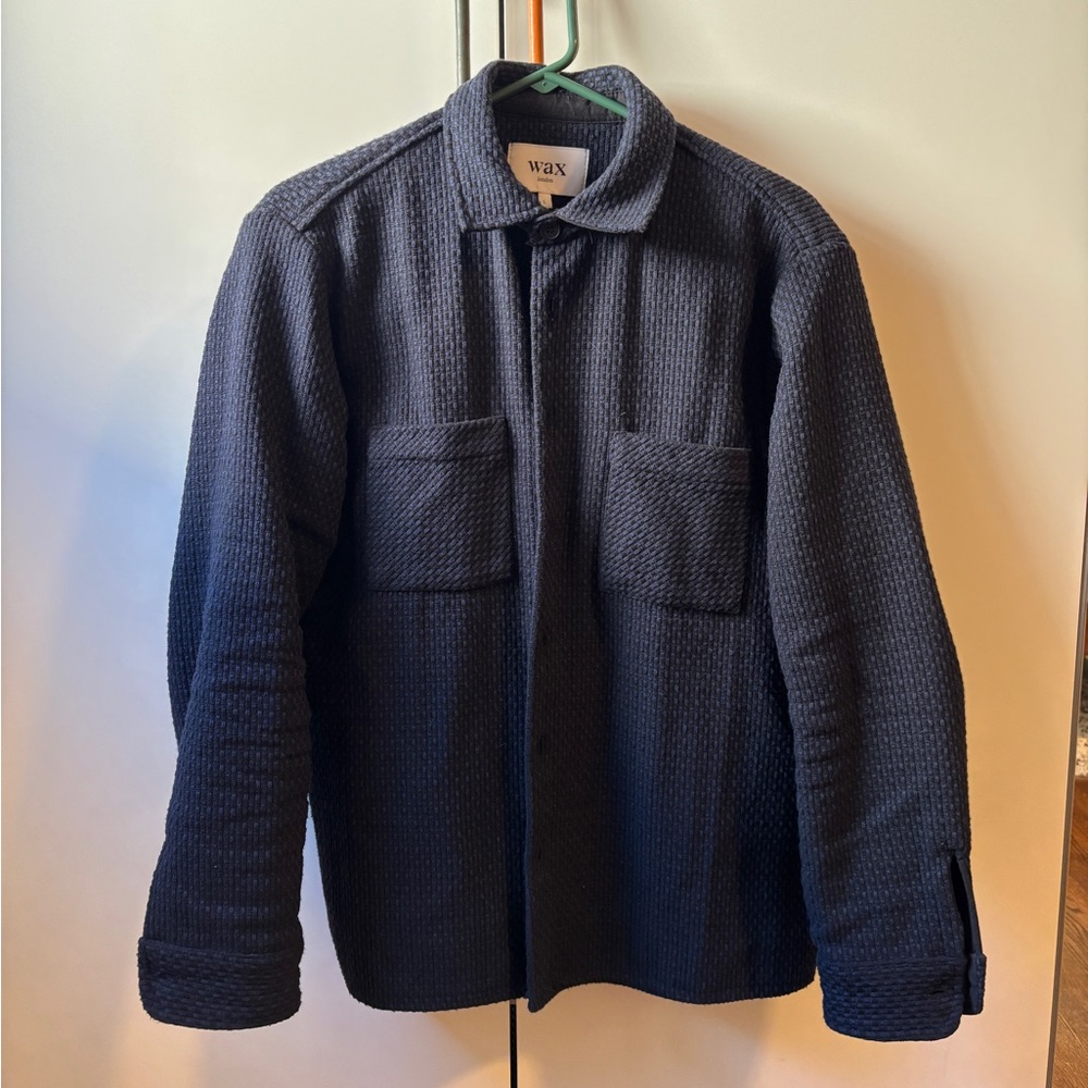 Blue Casual Button Down Shirt with Classic Style